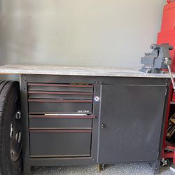 Vintage Craftsman 5 Drawer Workbench