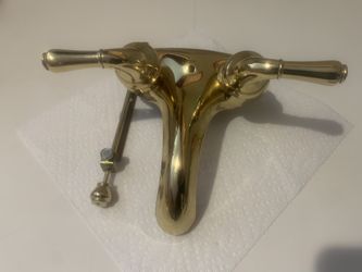 MOEN Bathroom Sink Faucet 