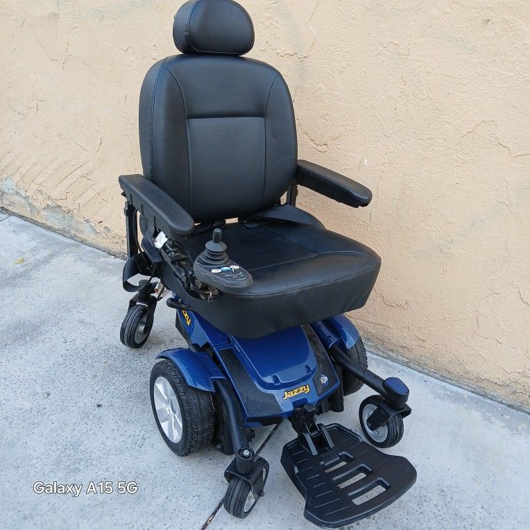 WHEELCHAIR