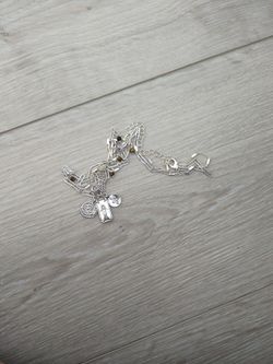 Free necklace