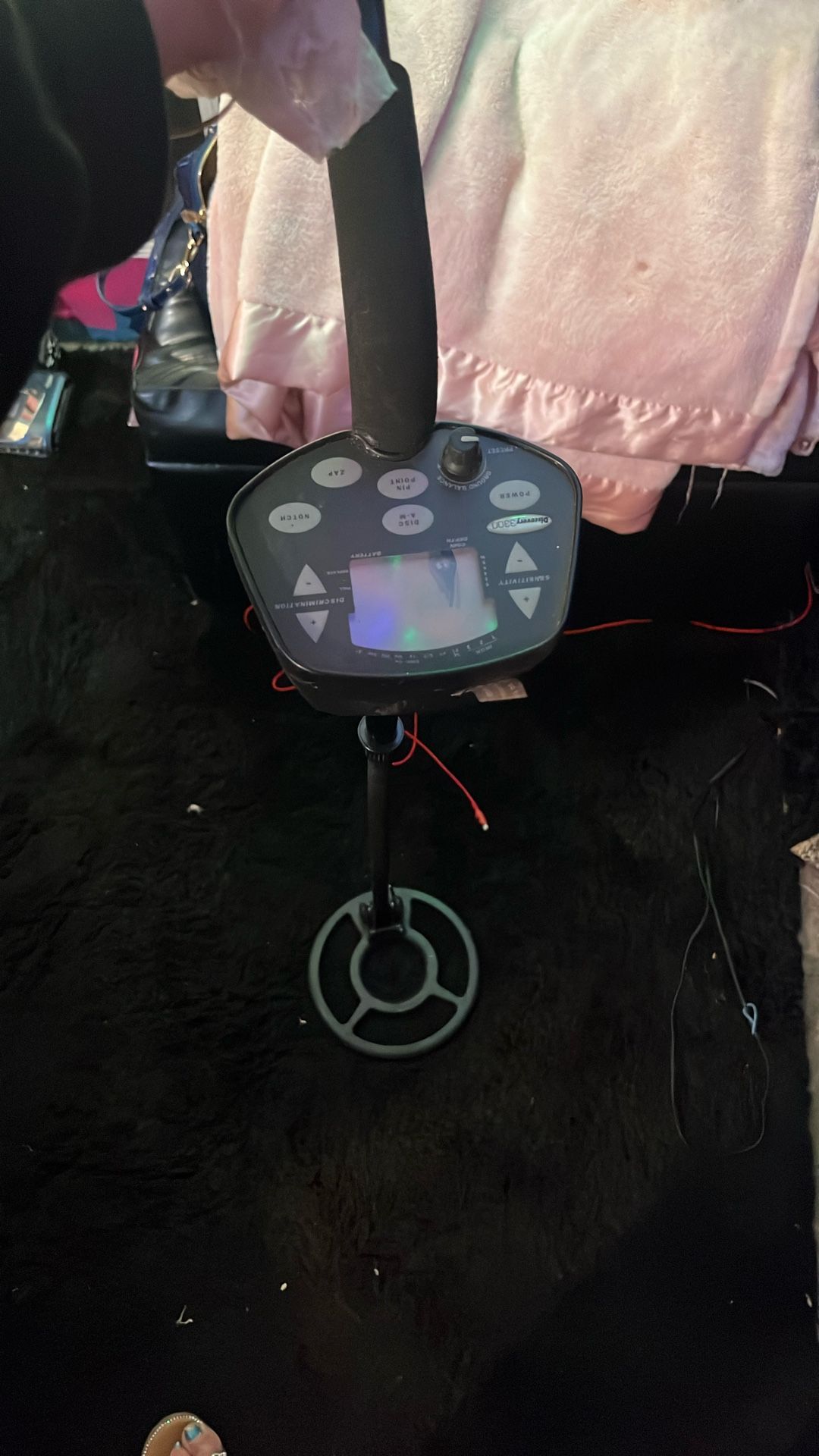 Discovery 3300 Metal Detector