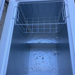 Chest Freezer 