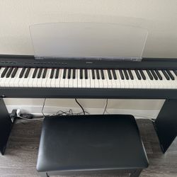 Yamaha P-95 Digital Piano 88 Keys Includes Stand , Bench, Pedal, Power Supply  Excellent Condition