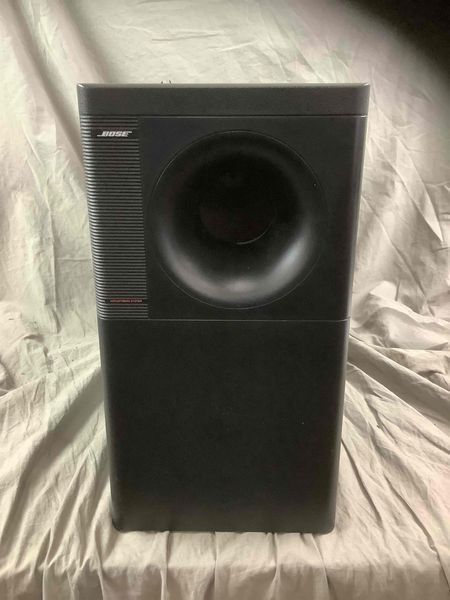 Bose Acoustimass 700 Home Theater Speaker