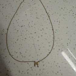 Dana Seng 14k Gold M Initial Necklace – Excellent Condition