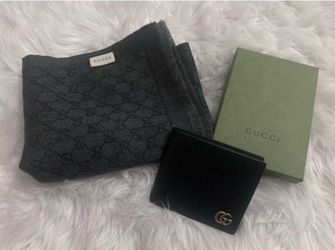 GG Bi-Fold leather  wallet with dark grey monograph scarf