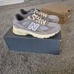 NB New Balance 2010  "Grey Days" DS  sz 11