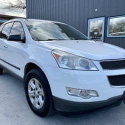 2011 Chevrolet Traverse 3RD ROW‼️