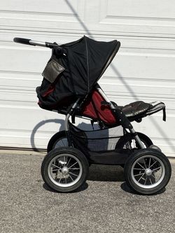 Luxury Comfortable Light Aluminum 4•4 Wheel Baby Stroller $275 Or Fair Offer