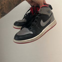 13.5 Boys Jordan 1 