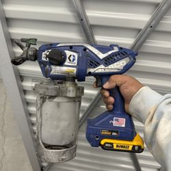 GRACO 17M367 - Ultra Max Cordless Airless Handheld Sprayer