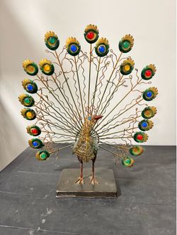 Pretty Peacock