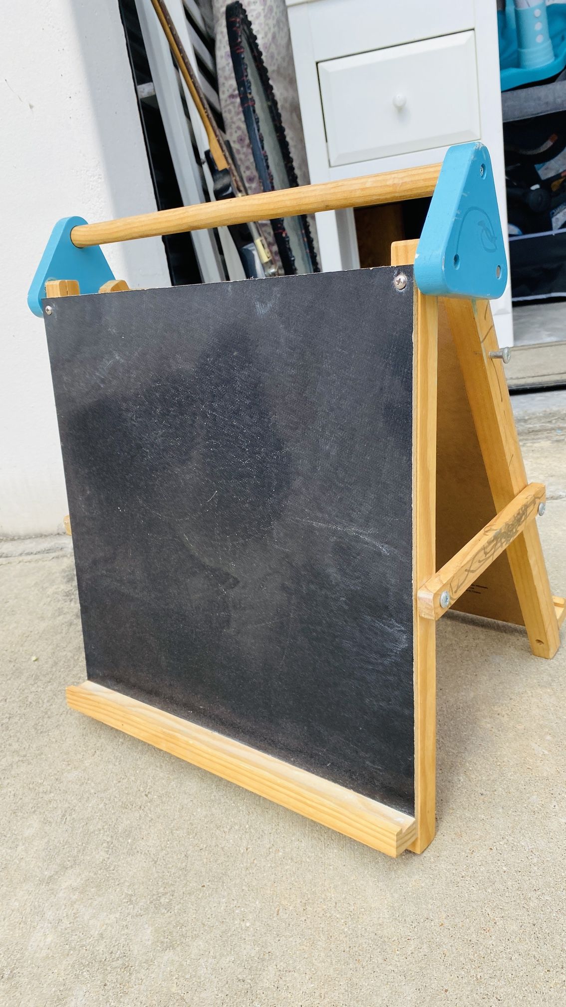 Chalkboard And Whiteboard Kids And Toys