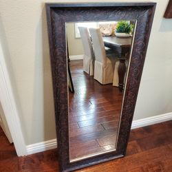 SOLID WOOD RECTANGULAR WALL VANITY GYM MIRROR, BLACK BROWN RUSTIC ORNATE MOTIF FRAME,  MODERN FARMHOUSE URBAN SHABBY CHIC BOHO MOROCCAN DESIGN STYLE