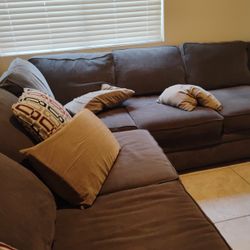 ********Jonathan Louis sectional - $180 OBO*********