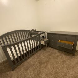 Grey Baby Crib Set 