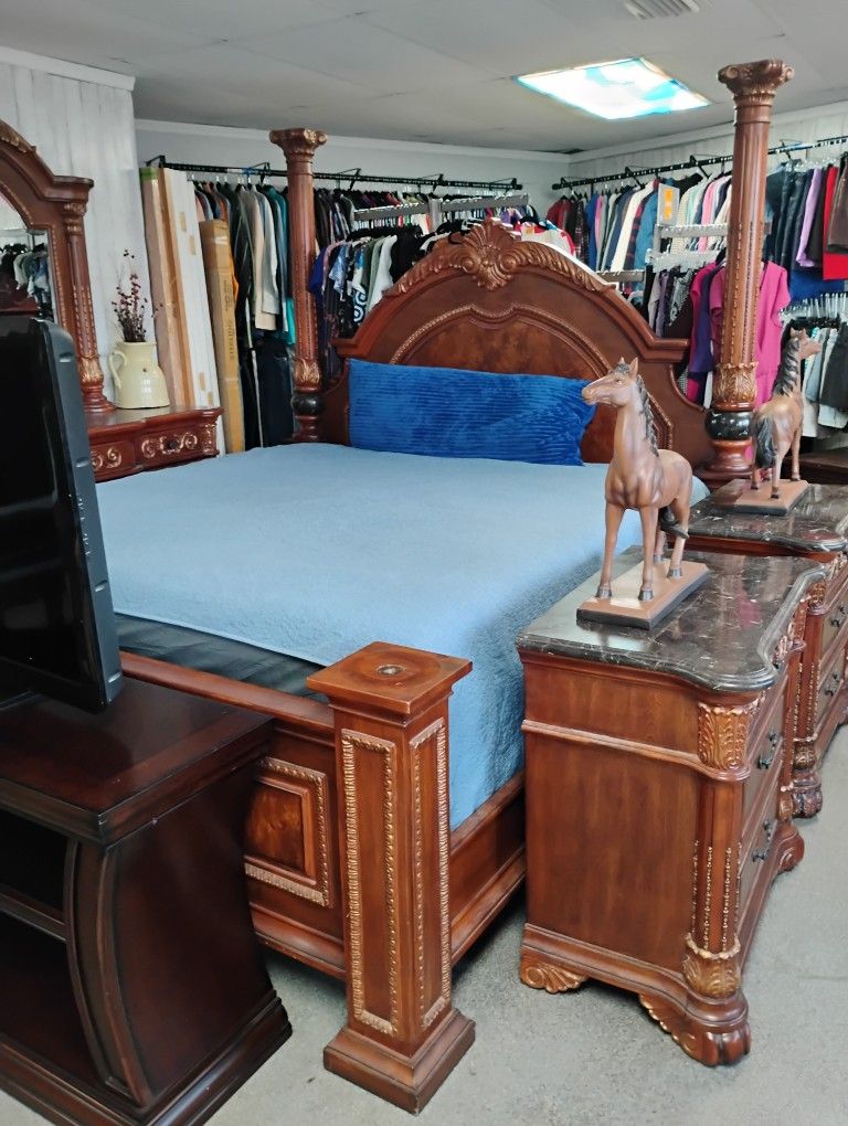 California King Bedroom Set