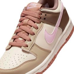Grade-school dunk low desert khaki / pink foam / coconut milk