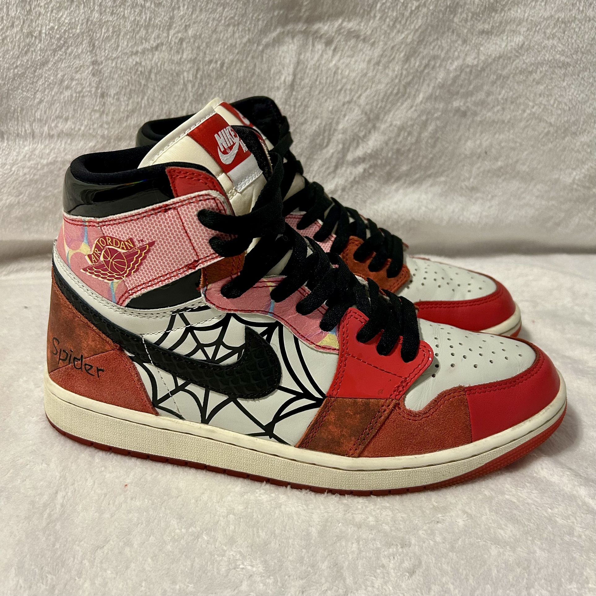 AJ1 Jordan Retro 1 Men’s Size 9.5