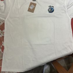 white shirt size large