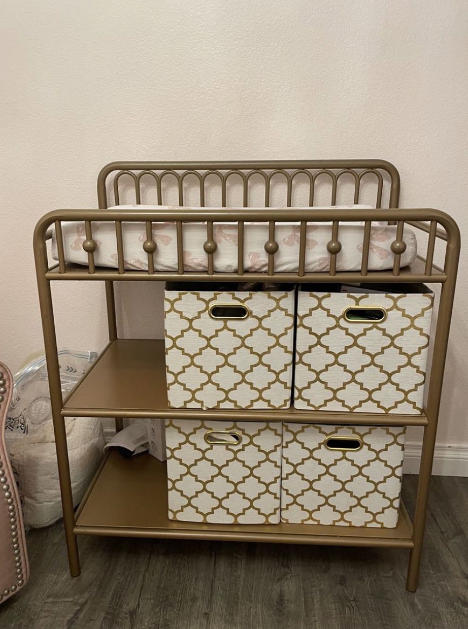 Nursery Changing Table 