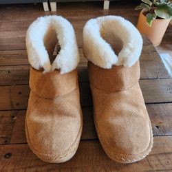 LL Bean Women's Wicked Good Slippers, Squam Lake Booties, Brown