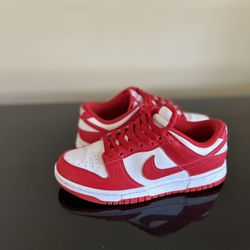 Women’s Nike Dunk Low 