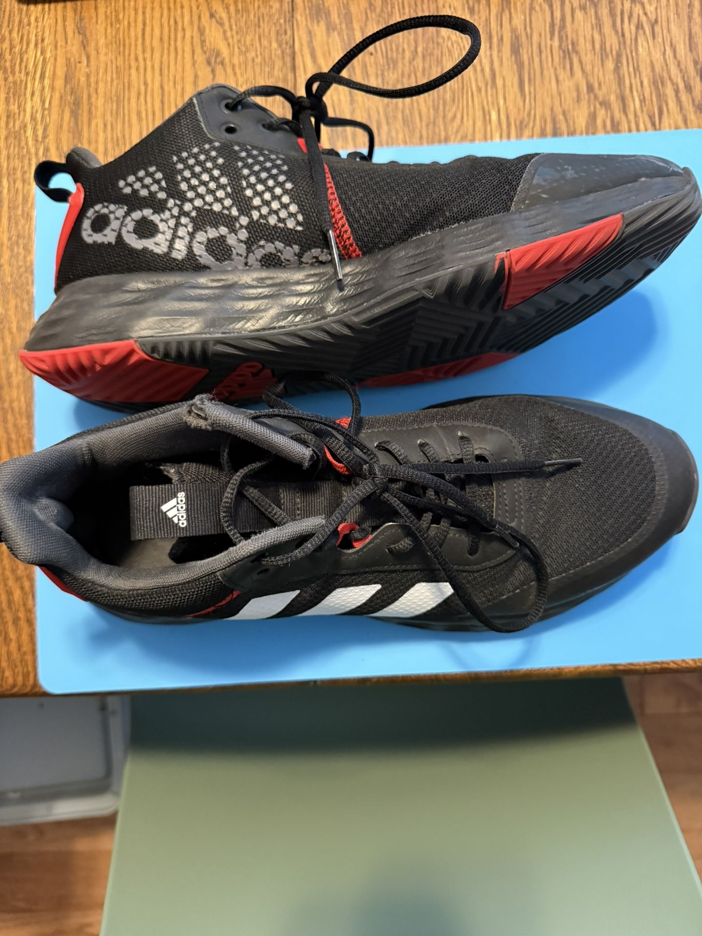 Size 11 1/2 Men’s Adidas Basketball Shoes