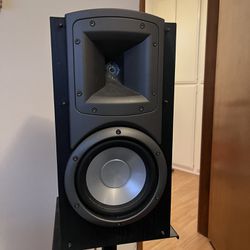 Klipsch Synergy B3 Speakers And Amp