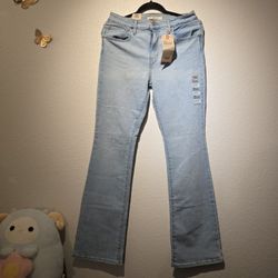♡ultra soft 725 Levis high rise bootcut🐰