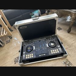 Roland 808 DJ controller