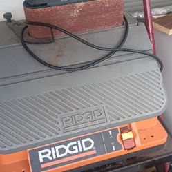 RIDGID
5 Amp Corded Oscillating Edge Belt/Spindle Sander