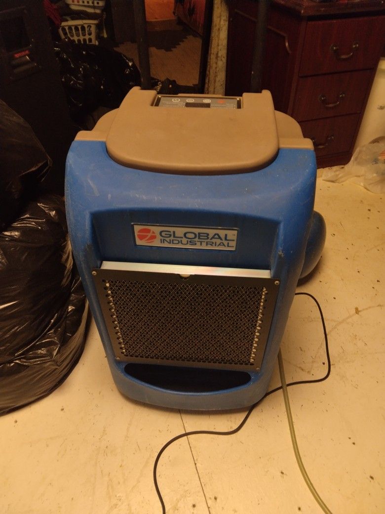 Global Industrial Commercial Dehumidifier 125 Pint $500 Obo