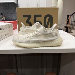 Yeezy 350 white 