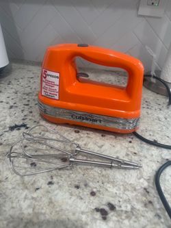 Cuisinart 5-Speed Hand Mixer - Like New