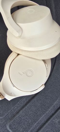 Soundcore Q20i