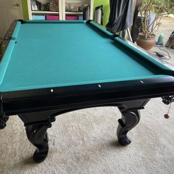 Pool Table ( Free Delivery & Set Up ) 
