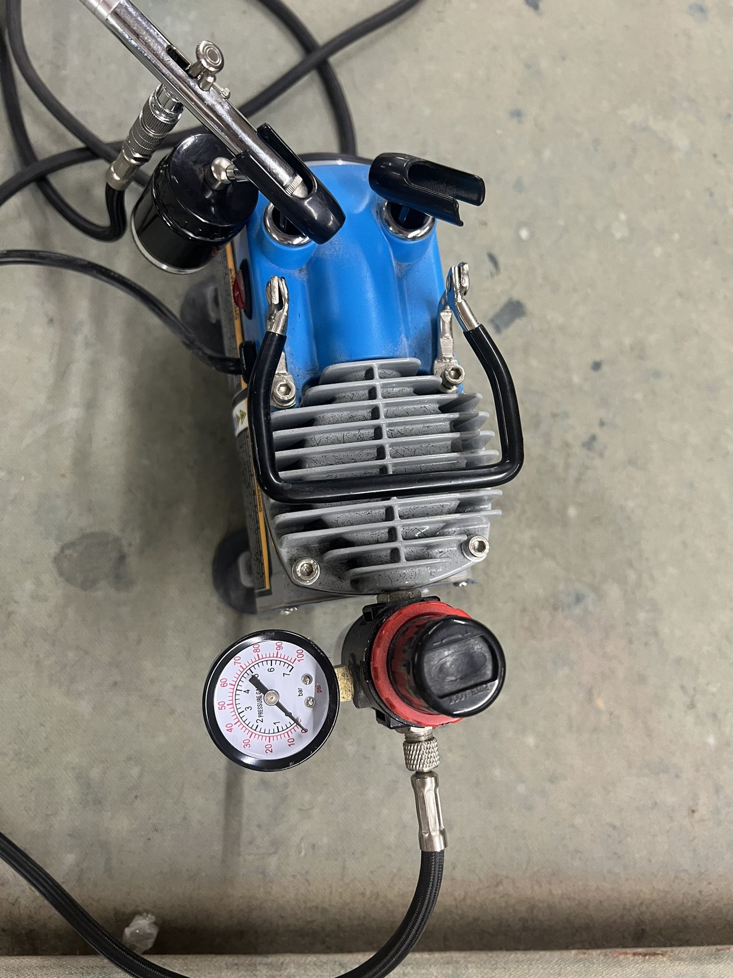Airbrush With Compressor Combo Kit(Avanti) for Sale in Riverside, CA -  OfferUp