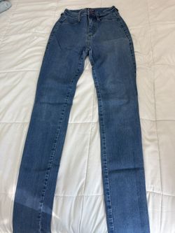 Fashion Nova size 1 jeans 