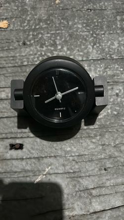 Black Quartz Analog Desk Alarm Clock