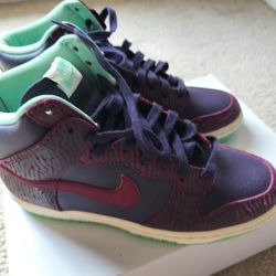 Women's Size 7 High Tops Nike $30Still Available NE Philly 