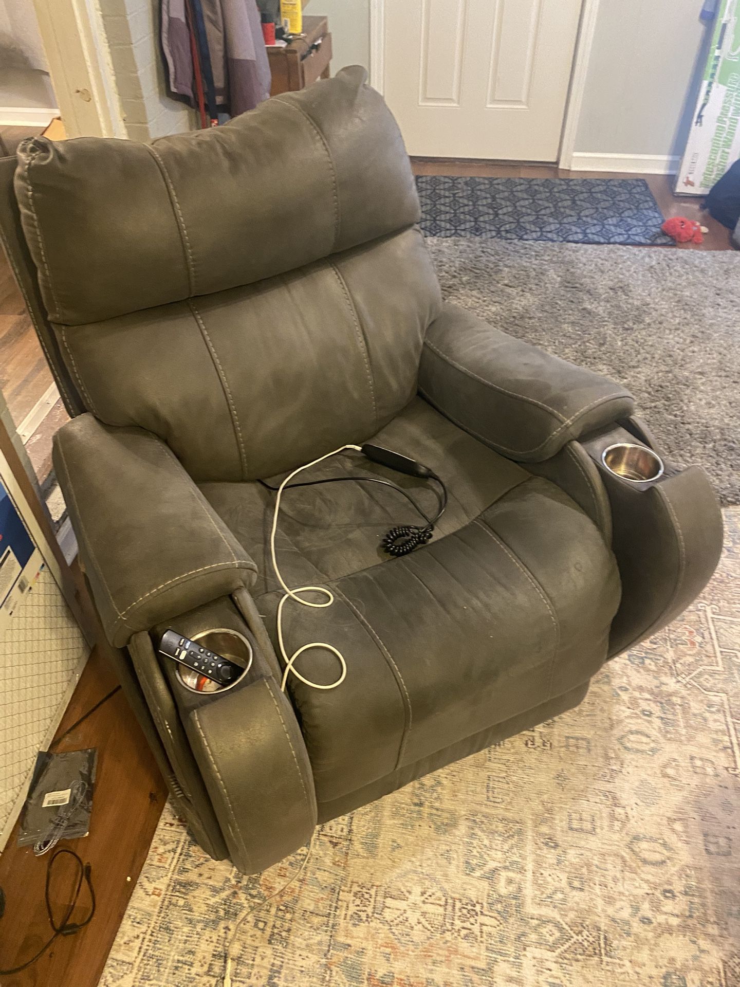 Viva Lift Power Recliner
