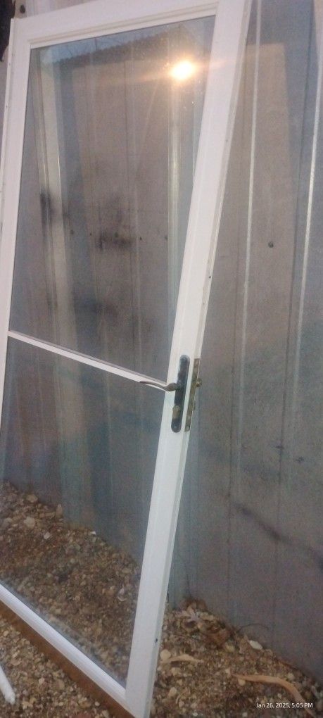 Full Glass, Dual Shocks, Front Door