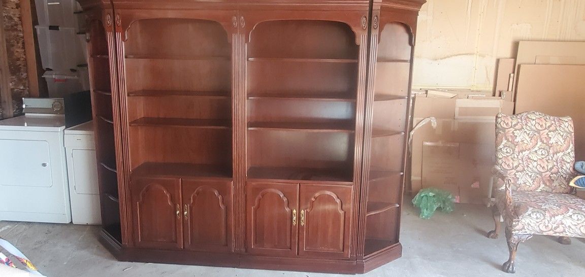 Ethan Allen Bookcases Corners 4 Pieces Mahogany