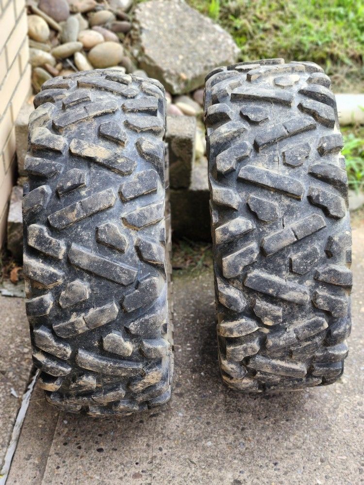 26/9/12 Side By Side Tires 30. For Both Or Best Offer