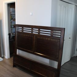 Queen Wood Bed Frame – Solid & Stylish