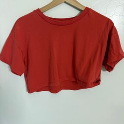 Basic Red Cropped Tee – One Size / Fits S–M