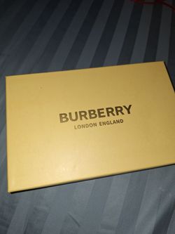 Burberry belt and wallet