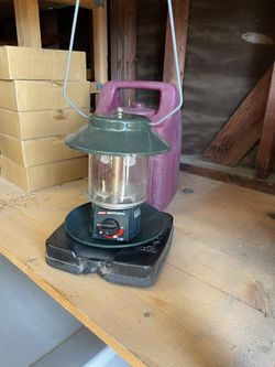 Coleman Propane Lantern - Camping