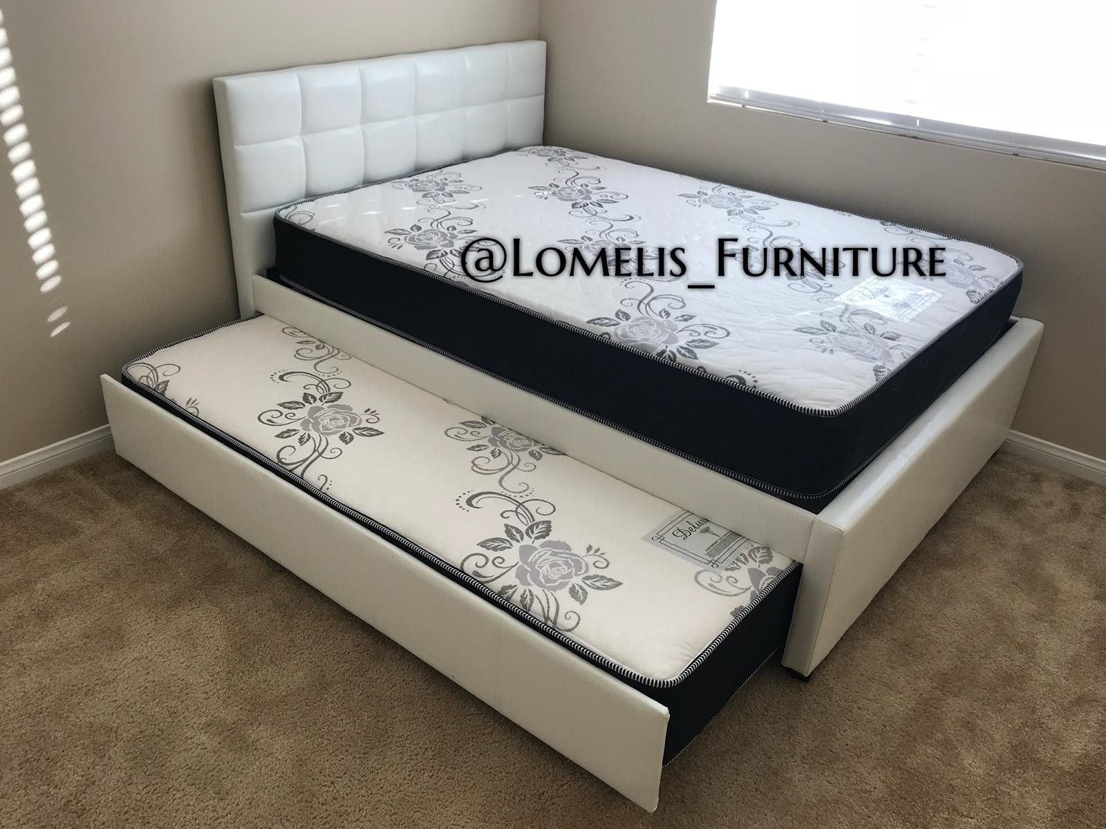 Full/twin white trundle bed w. Orthopedic mattresses included